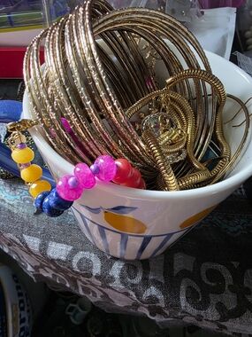 Gold-Tone Stacked Bangle Bracelet Set with Multicolor Bead Accent